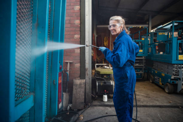 Best Factory Floor Cleaning  in Brooksville, MS